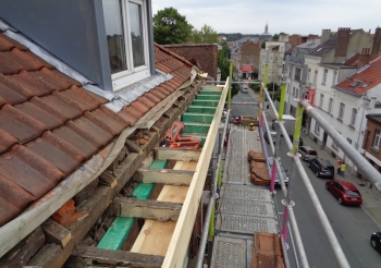 Renouvellement des corniches Rue Edith Cavell