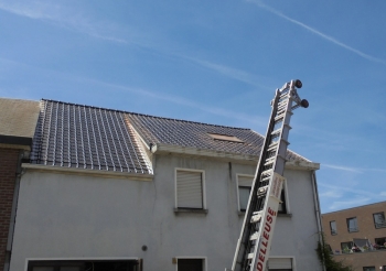 Réfexion d'une toiture Hoeilaartsesteenweg